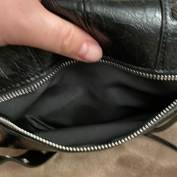 Balenciaga fanny pack waist bag bumbag women’s men’s cracked leather Italy - Picture 5 of 8